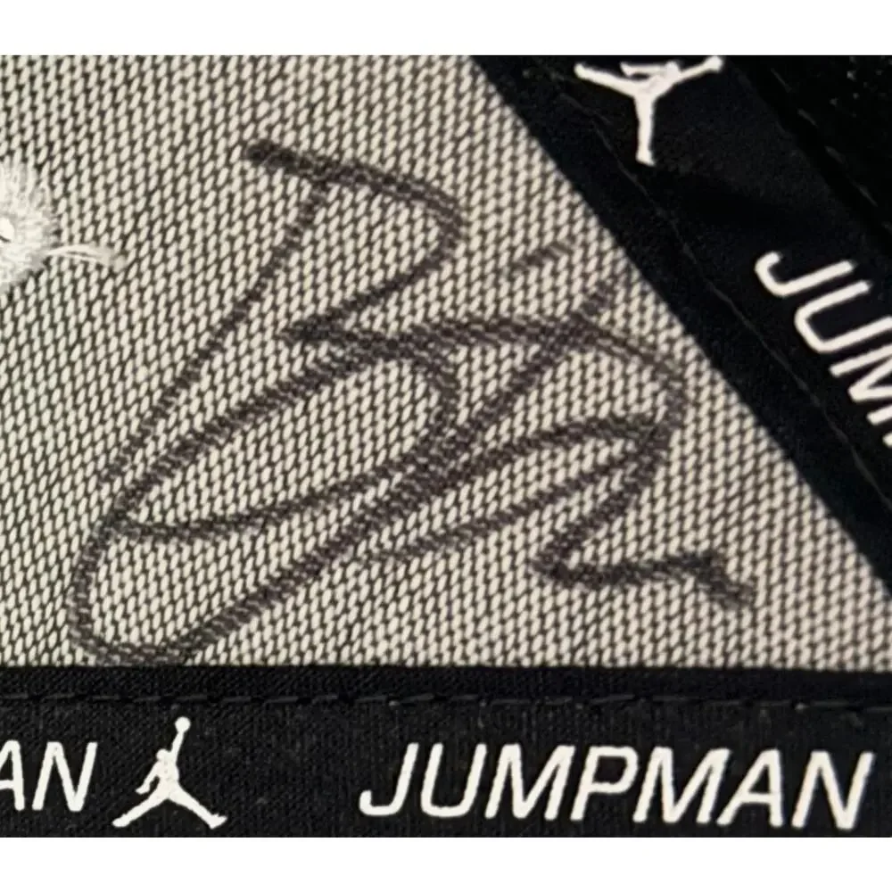 Jordan RE2PECT Derek Jeter Snapback Hat Black Adjustable Cap Autographed unknown